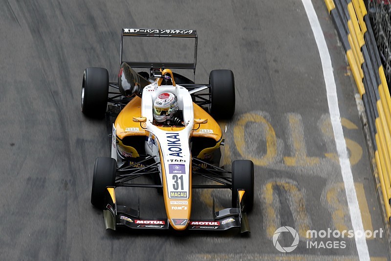 F3マカオでクラッシュの坪井翔「腰は痛いがドライビングに支障ない」