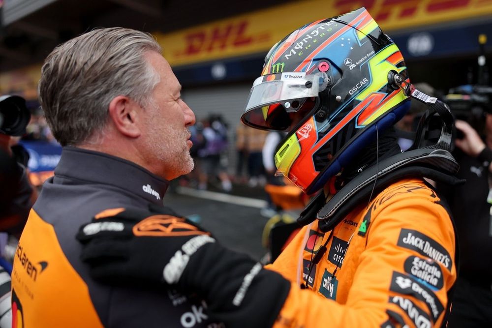 Oscar Piastri, McLaren, Zak Brown, McLaren