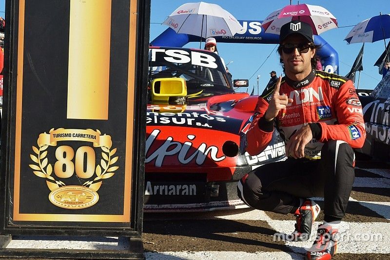 Ganador de la pole José Manuel Urcera, JP Carrera