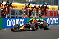 Verstappen: "Segundo es como ganar" tras chocar antes de la carrera