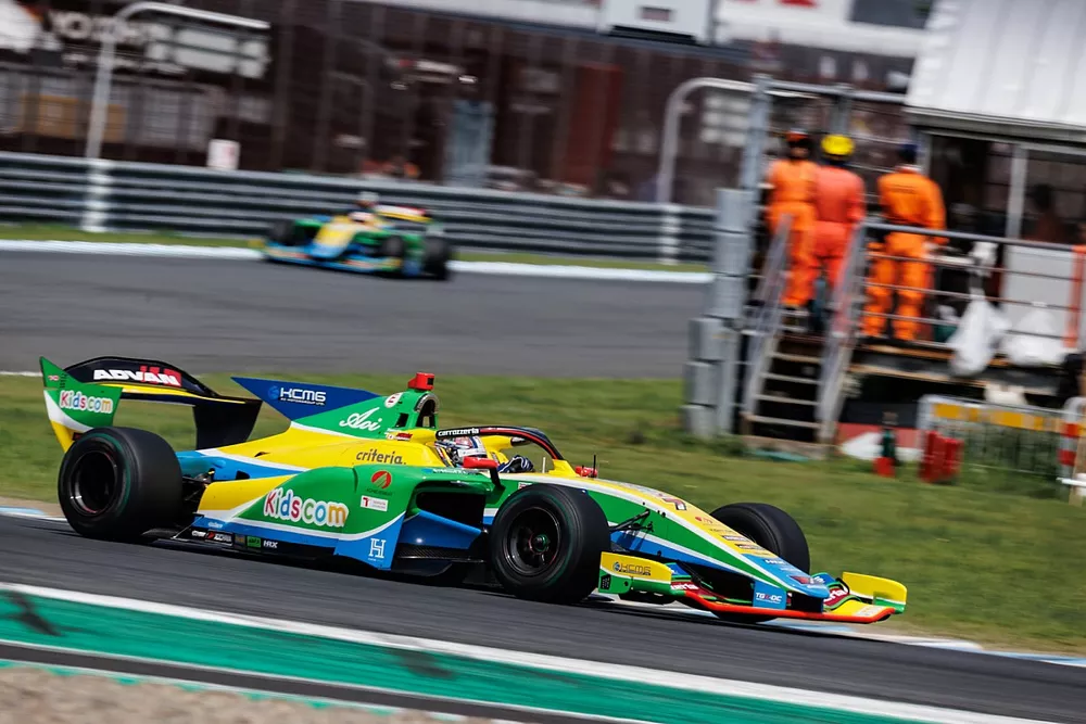 Kamui Kobayashi, Kids com Team KCMG