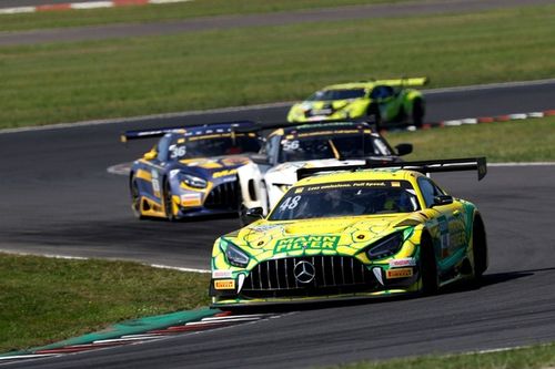 Nowy najmłodszy debiutant w historii