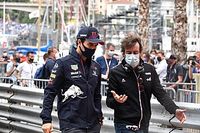 Alonso: nadie nos ha regalado nada a m&iacute; ni a Sergio P&eacute;rez