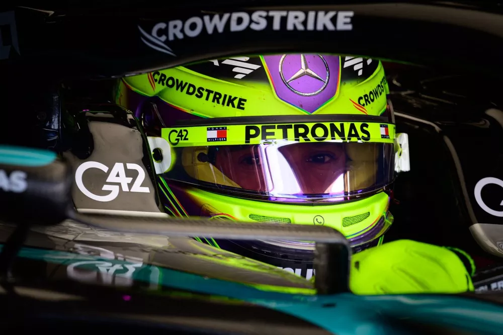 Lewis Hamilton, Mercedes W15