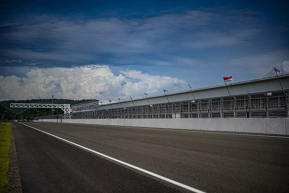 Mandalika track atmosphere