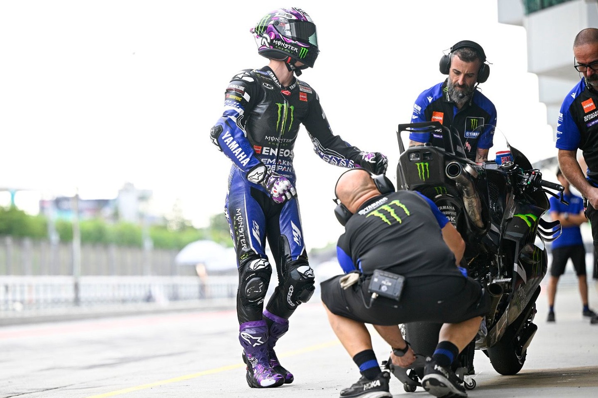 Yamaha halts Sepang MotoGP running while investigating M1 engine issue