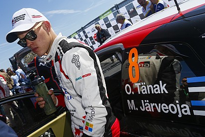 Tanak svela: "Ho portato la tabella tempi a Ogier perché non volevo fare un frontale con lui!"