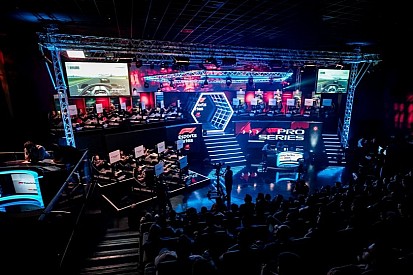 Формула 1 назвала размер аудитории F1 eSports в 2018 году