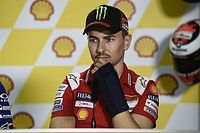 Lorenzo, operado con &eacute;xito, se perder&aacute; el test de Sepang