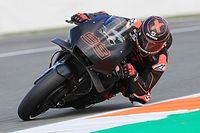 Lorenzo da 30 vueltas en su debut con la Honda