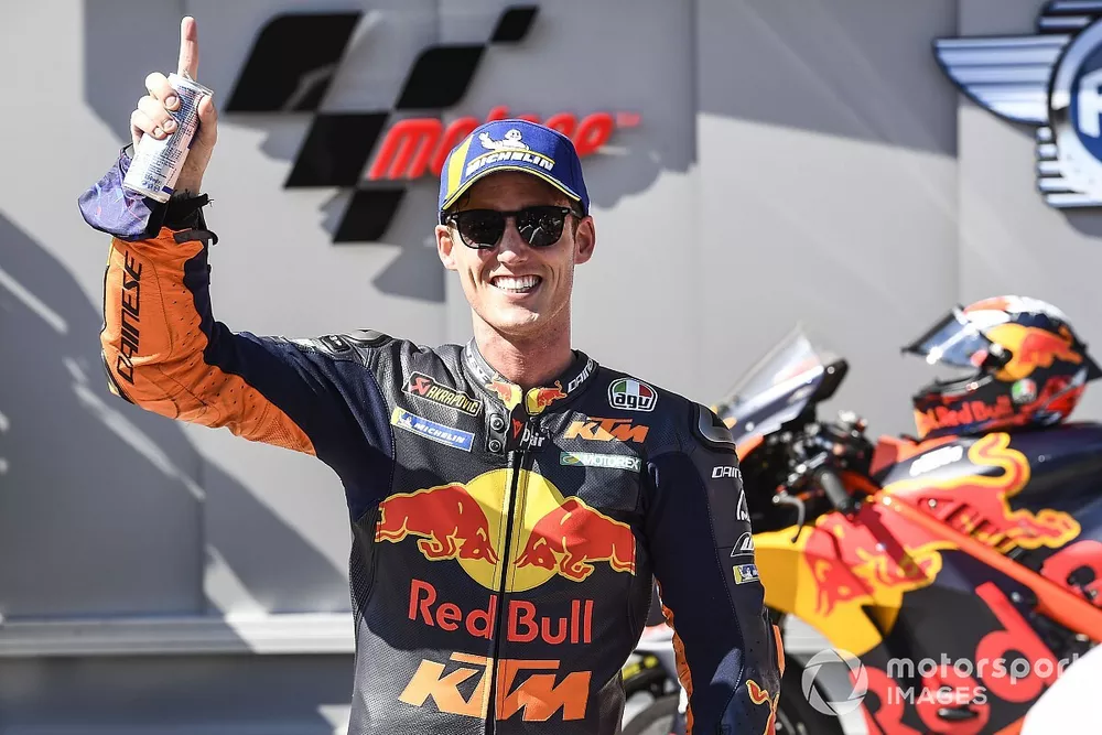 Ganador de la pole Pol Espargaró, Red Bull KTM Factory Racing 