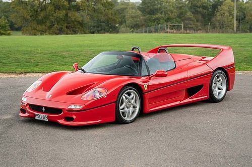 Se vende el Ferrari F50 propiedad de Rod Stewart