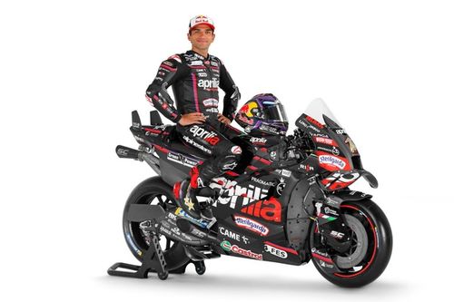 Martin chooses #1 for MotoGP title defence as Aprilia unveils 2025 bike