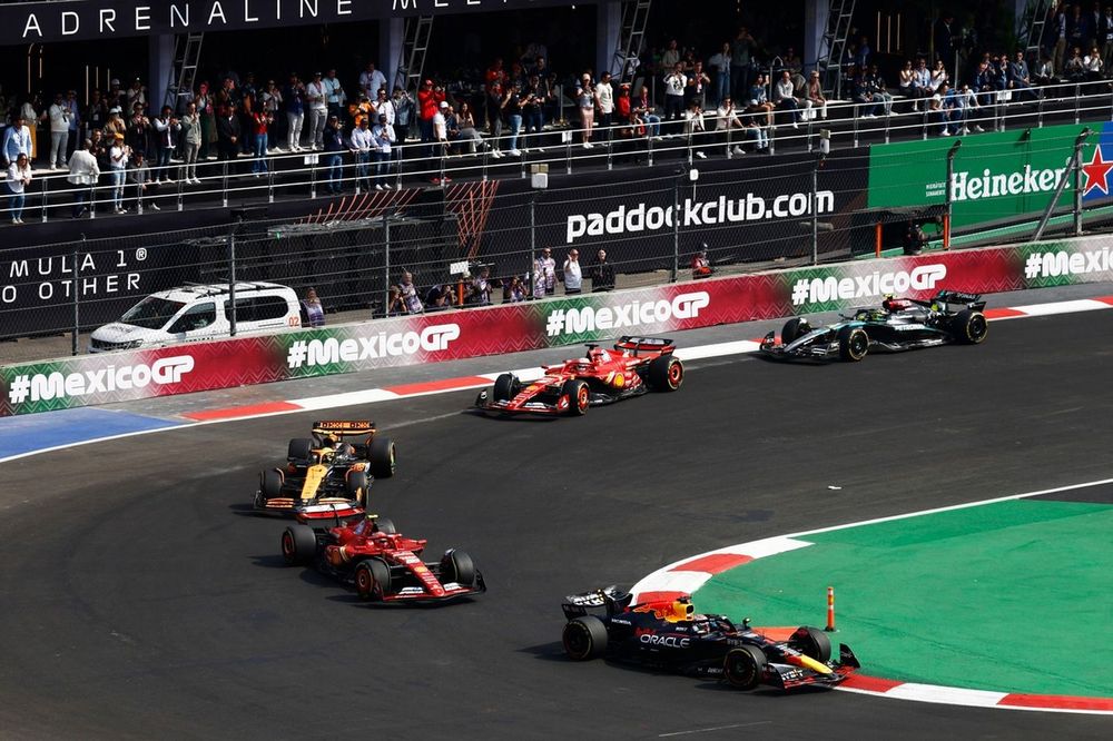 Max Verstappen, Red Bull Racing RB20, Carlos Sainz, Ferrari SF-24, Lando Norris, McLaren MCL38, Charles Leclerc, Ferrari SF-24, Lewis Hamilton, Mercedes F1 W15