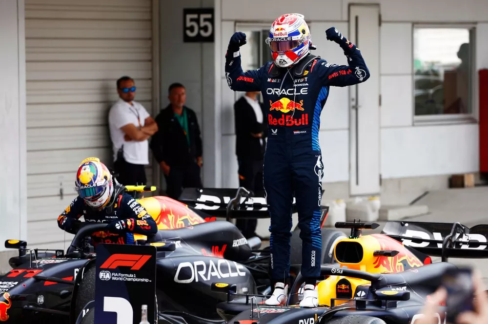 レッドブルのフェルスタッペン、F1日本GPで“ハットトリック”優勝