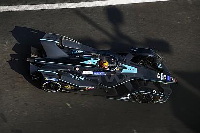 Abt zet Audi op P1, Vandoorne zevende tijdens eerste training in Mexico
