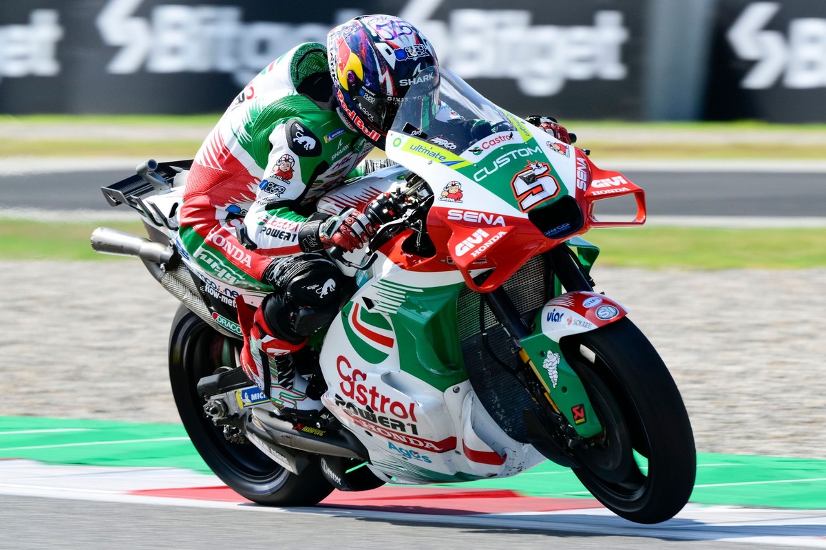 Maya pryce moved to her place in the area after we came to