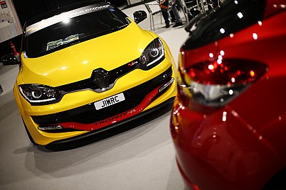 Світовий продаж нових автомобілів не зріс у 2018 році - Renault
