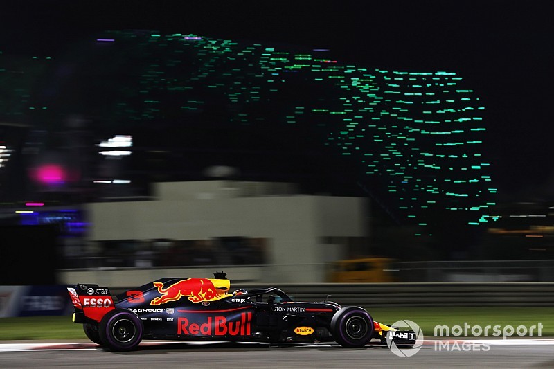 Ricciardo says his strategy put leaders