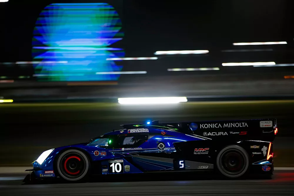 #10 Wayne Taylor Racing with Andretti Acura ARX-06: Ricky Taylor, Filipe Albuquerque, Brendon Hartley, Marcus Ericsson