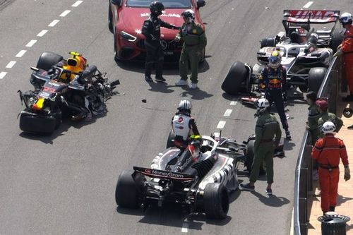 Czerwona flaga przerwała ściganie