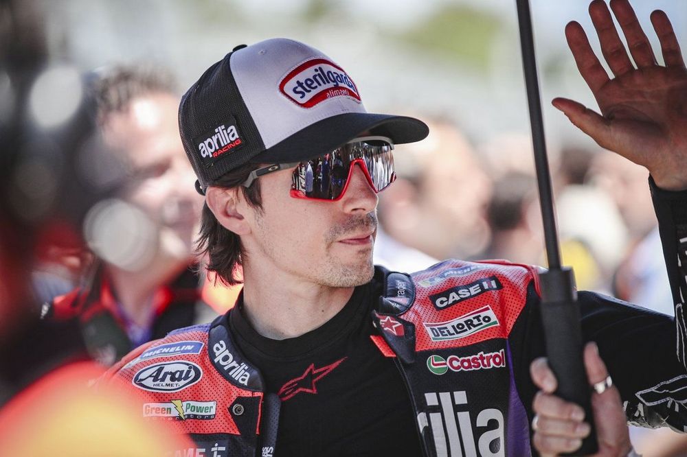 Maverick Vinales, Aprilia Racing Team
