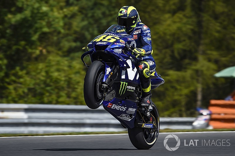 Rossi lidera la tercera práctia y Viñales pasará por la Q1