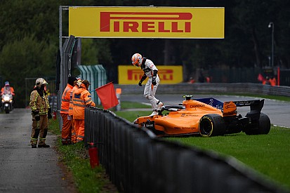 Formel 1 Belgien 2018: McLaren-Spielchen enden mit Crash