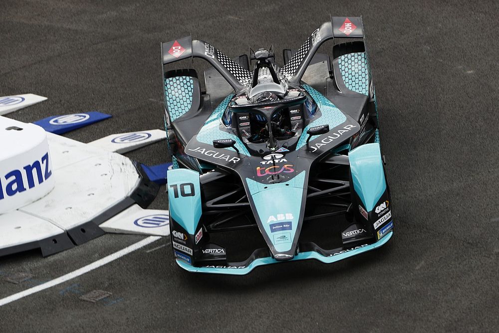 Sam Bird, Jaguar Racing, Jaguar I-TYPE 5