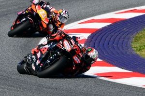 MotoGP: Bezzechi domina e é pole na Áustria; Márquez sofre queda 