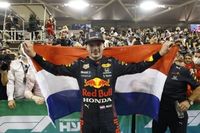 Red Bull relembra 'vit&oacute;ria' sobre Mercedes quando 'disputaram' Verstappen: "L&aacute;, ele n&atilde;o chegaria &agrave; F1 rapidamente"