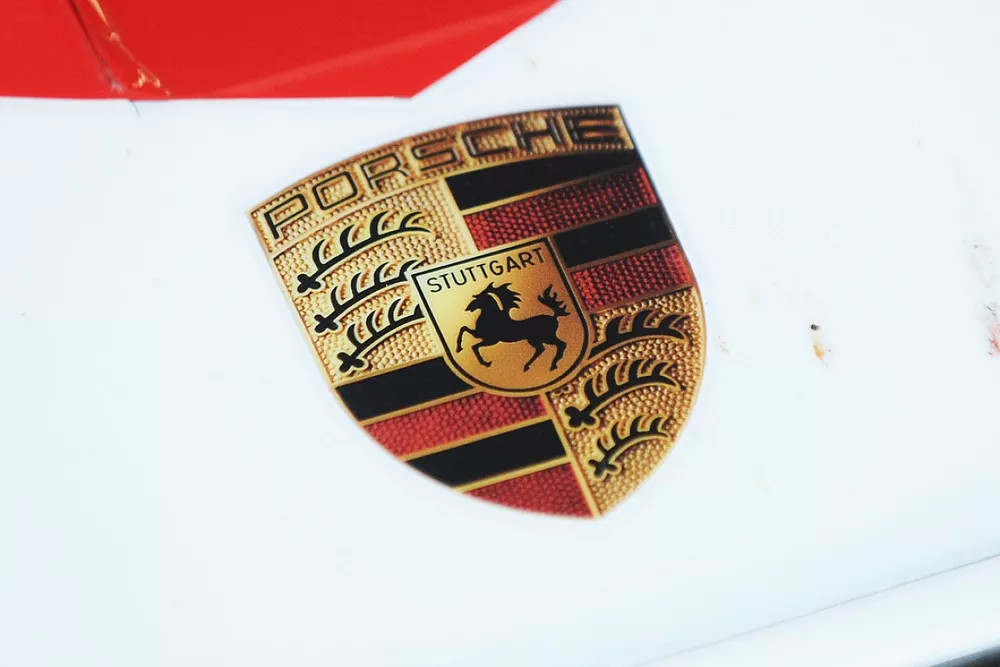 Porsche GT Team logo
