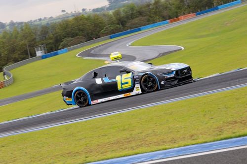 Tito Giaffone encerra treinos da NASCAR Brasil na liderança