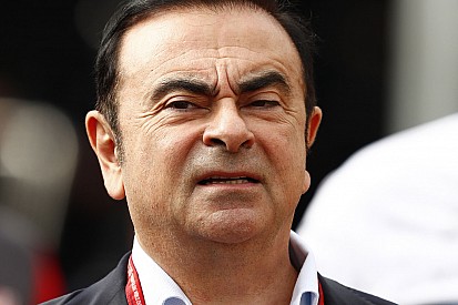 Renault: Ghosn (per ora) resta presidente e chiede a Nissan i dati dell'inchiesta