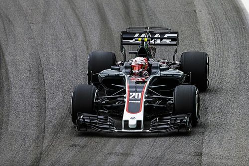 Magnussen reconoce que el Haas fue "dif&iacute;cil" de manejar