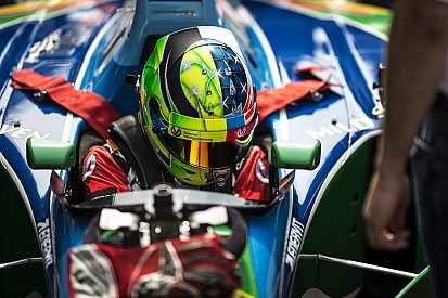 Mick Schumacher, babasının "ev yarışı" olarak gördüğü Spa'da kazandığı için gururlu