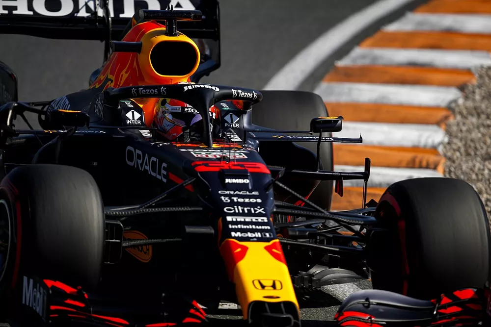 Max Verstappen, Red Bull Racing RB16B