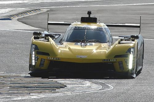 24h de Daytona, H3: Dixon lidera el 1-2 de Cadillac mientras Porsche le da caza