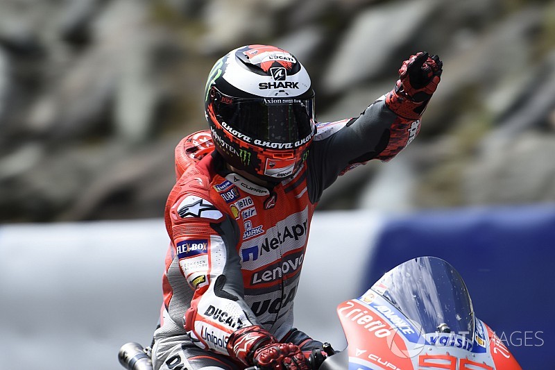 Poin terlalu jauh, Lorenzo enggan pikirkan gelar