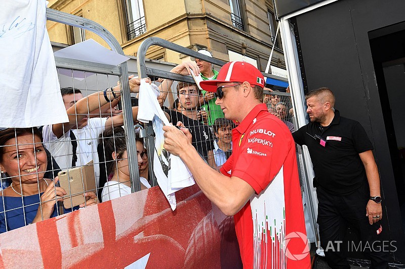 Raikkonen: Takımda kalıp kalmayacağımı Ferrari'ye sormalısınız