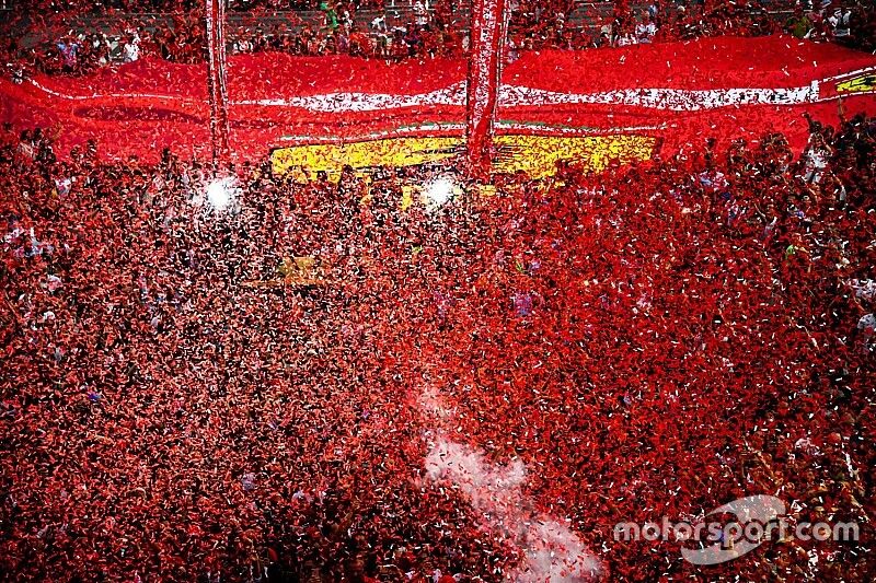 Piazza Duomo with Ferrari fans  