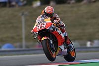 Márquez se lleva una mojada práctica 3 en Brno