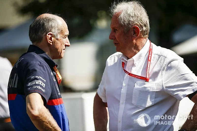 Franz Tost, Team Principal, Toro Rosso and Helmut Markko, Consultant, Red Bull Racing 
