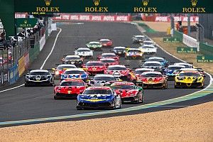 Ładniak w czoł&oacute;wce w Le Mans