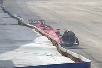 V&iacute;deo: &iexcl;accidentado inicio en Brasil! KO prematuro de Leclerc y bandera roja