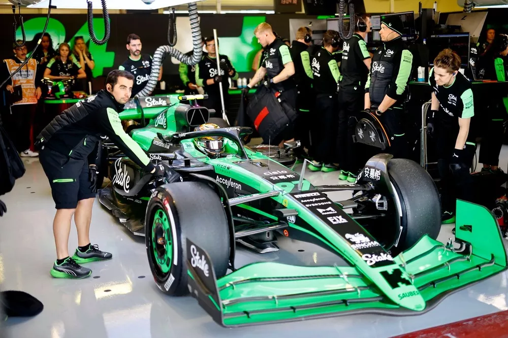 Robert Shwartzman, Stake F1 Team KICK Sauber C44 