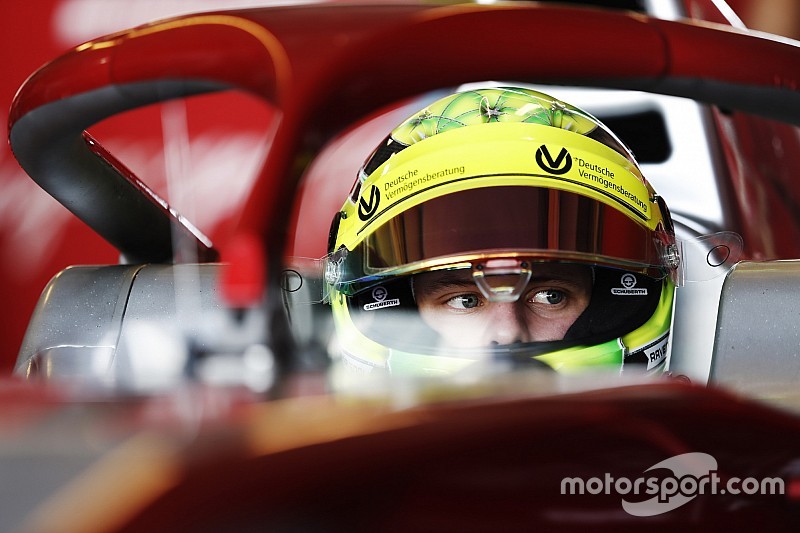 Todt: Hiba lenne, ha siettetnénk Mick Schumachert