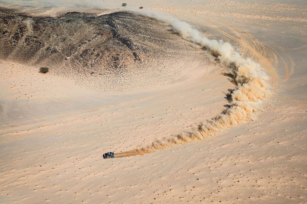 #299 The Dacia Sandriders Dacia: Nasser Al-Attiyah, Fabian Lurquin