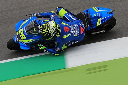 FP1 MotoGP Italia: Iannone tercepat, Rossi kedelapan