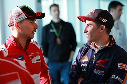 Honda ufficializza il "dream team": Lorenzo arriva accanto a Marquez nel 2019